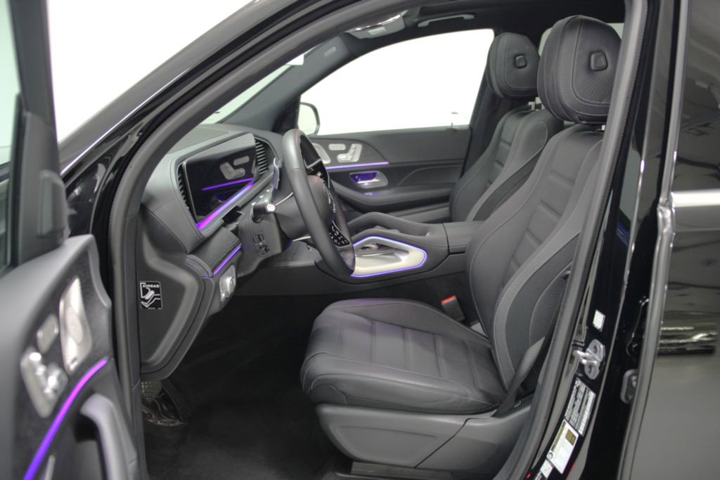 Certified 2026 Mercedes-Benz GLS 450 4MATIC image 13