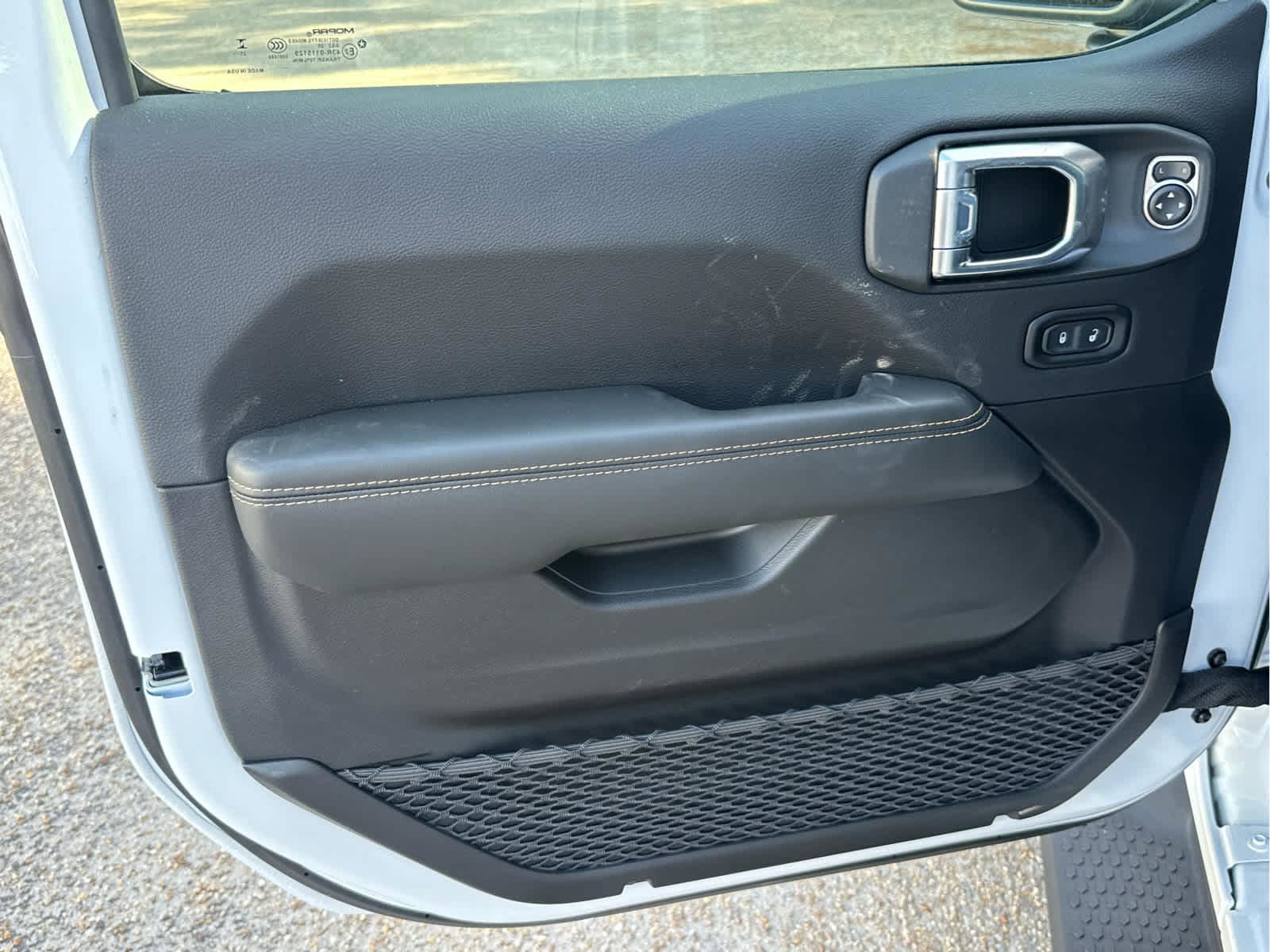 New 2026 Jeep Wrangler Unlimited Sahara AWD/4WD image 20