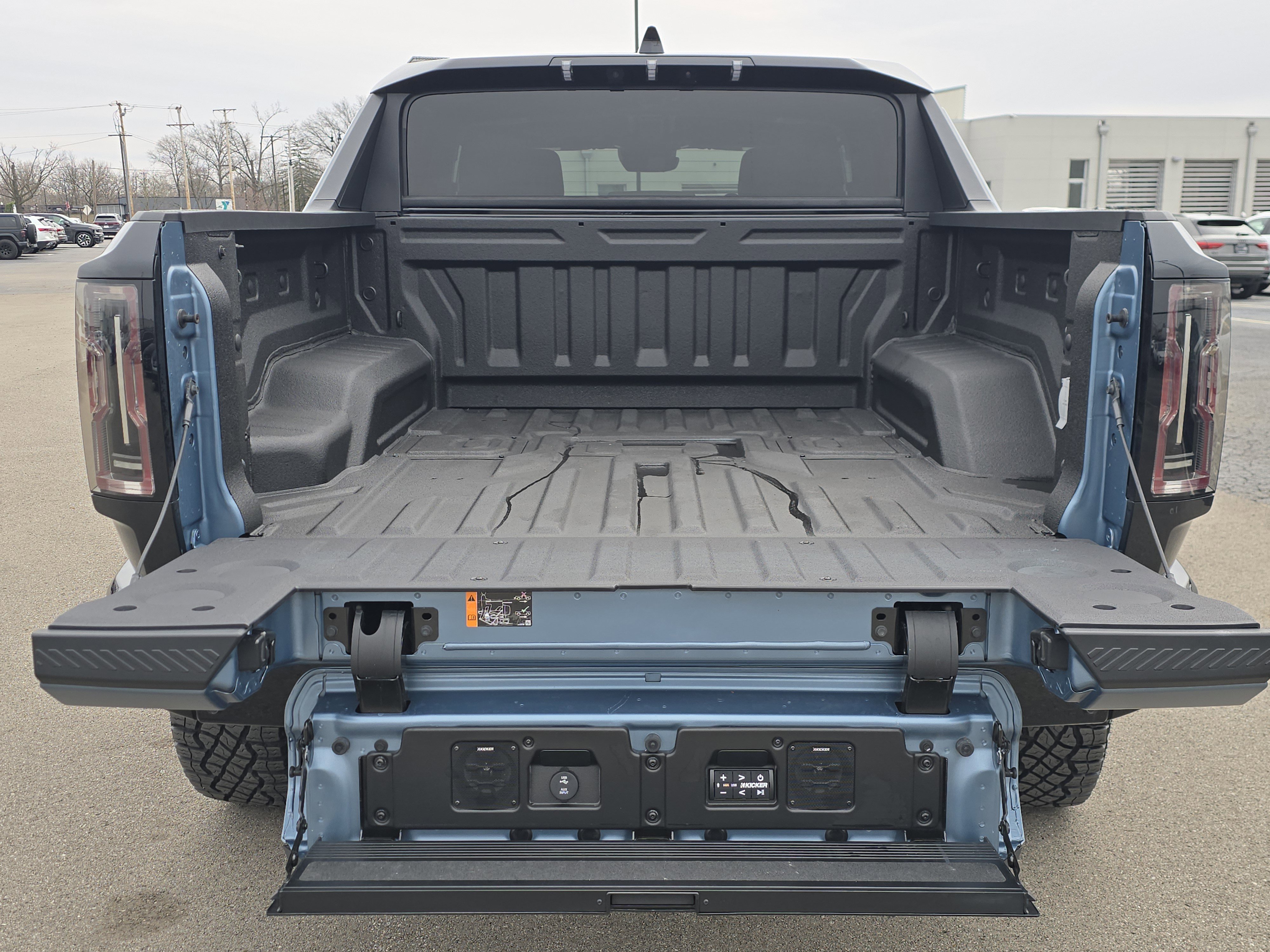 Used 2024 GMC Hummer EV 3X w/ Omega Edition image 16