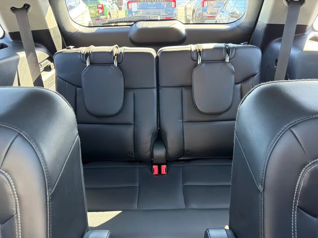 Certified 2024 Ford Explorer Limited w/ Limited Technology Package image 28