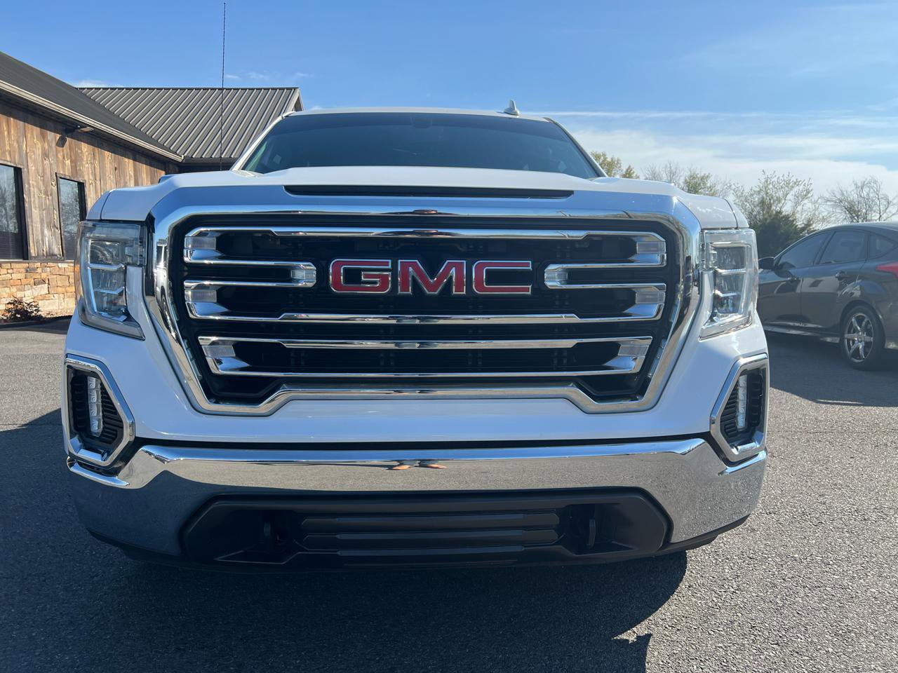 Used 2020 GMC Sierra 1500 SLT image 9
