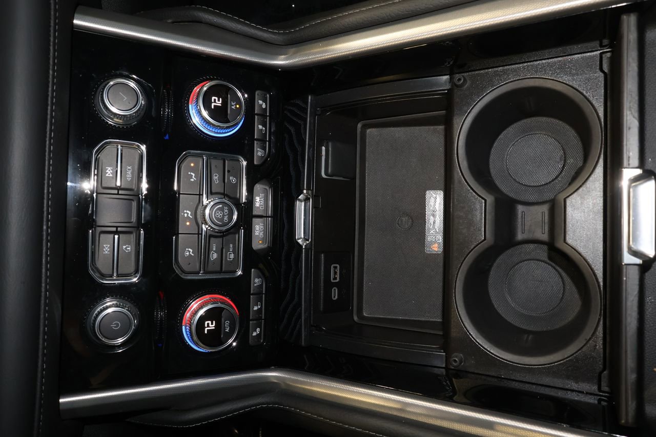 Certified 2024 GMC Yukon XL Denali w/ Denali Reserve Package image 16