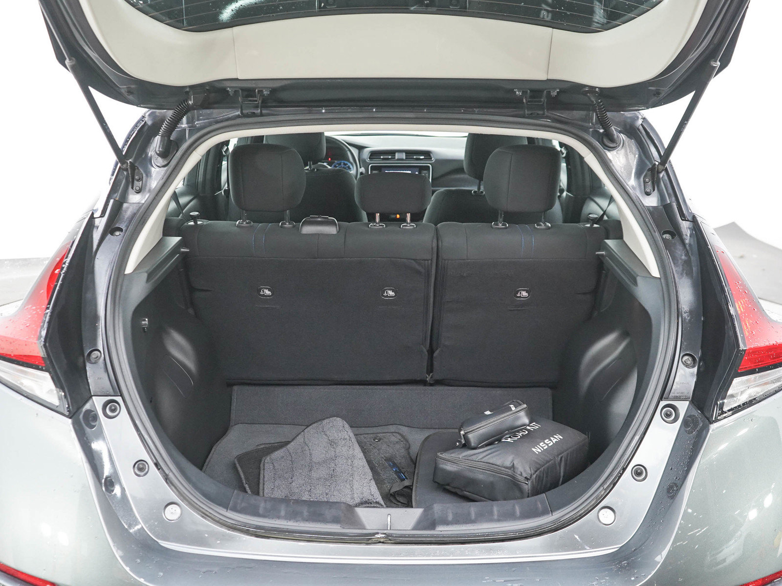 Used 2024 Nissan Leaf SV Plus FWD image 16