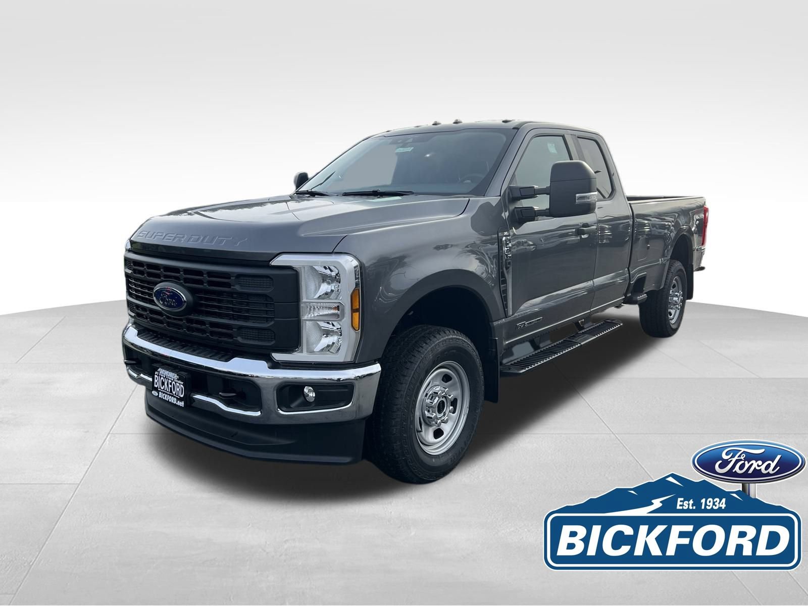 New 2026 Ford F350 XL w/ FX4 Off-Road Package