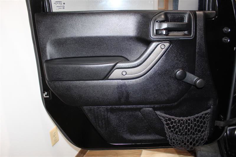 Used 2013 Jeep Wrangler Unlimited Sport w/ Connectivity Group AWD/4WD image 24