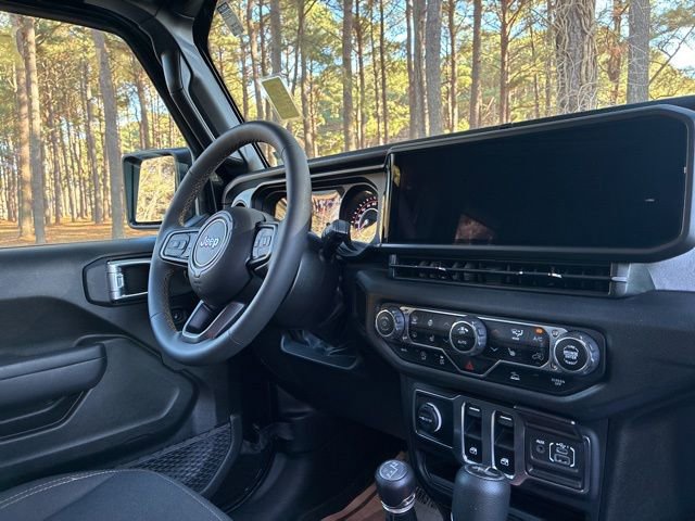 Used 2024 Jeep Wrangler Sport S image 26