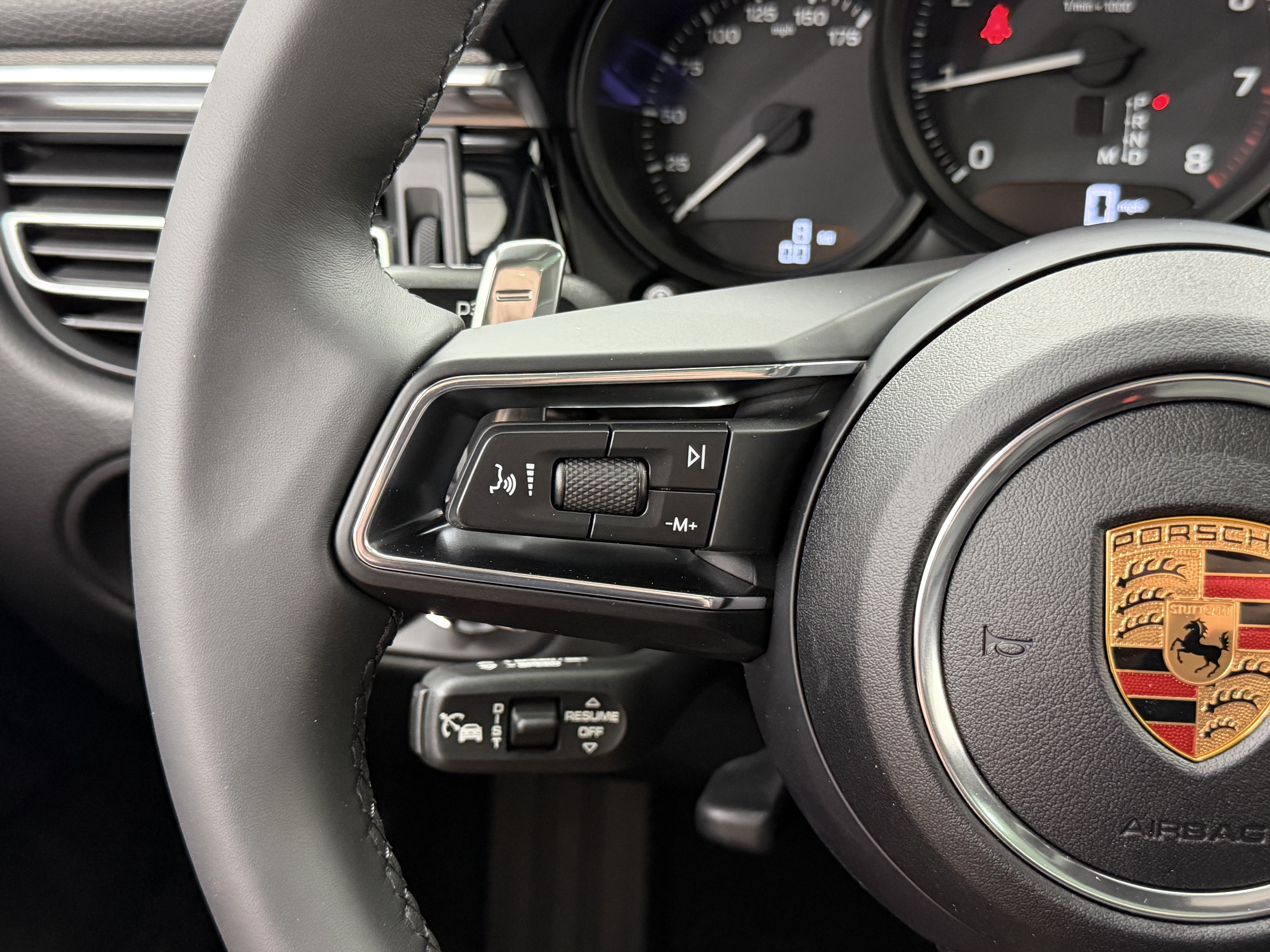 New 2026 Porsche Macan AWD/4WD image 49
