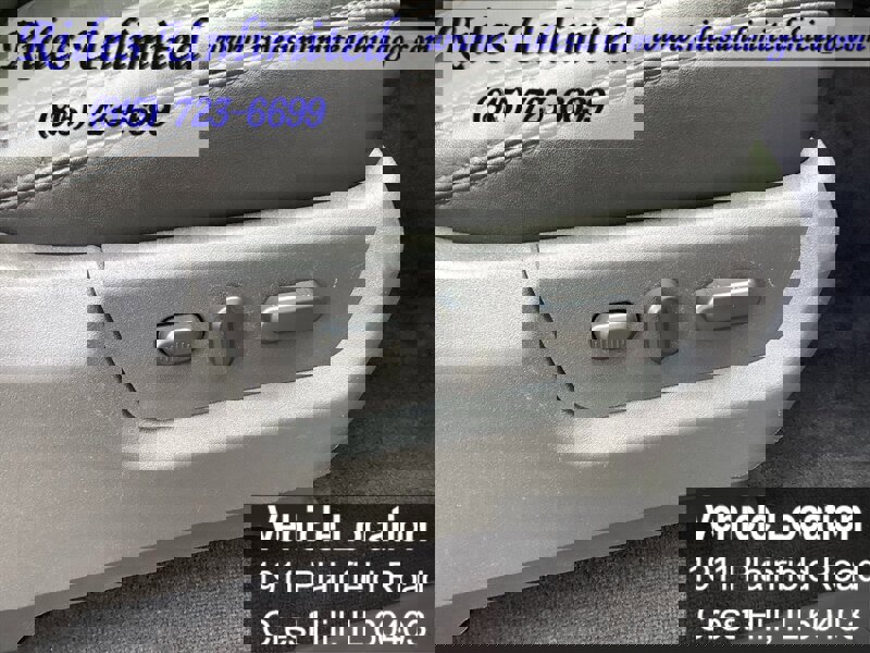 Used 2013 Ford F250 Platinum w/ FX4 Off Road Pkg image 32