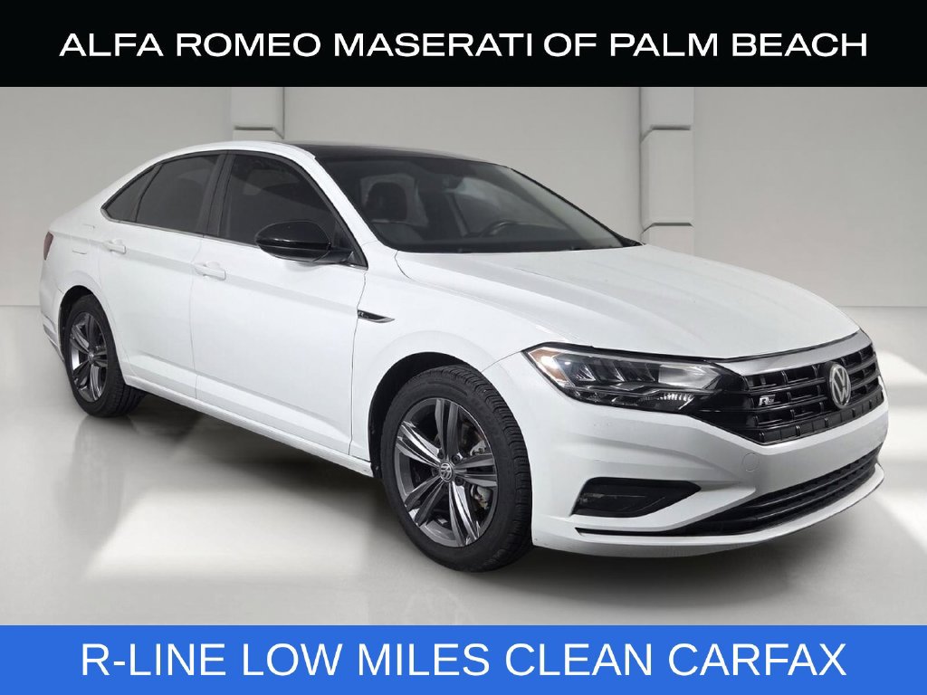 Used 2021 Volkswagen Jetta R-Line w/ R-Line Cold Weather Package FWD image 1
