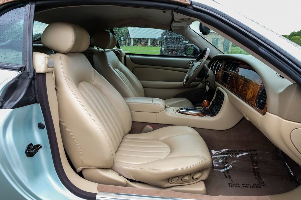 Used 2006 Jaguar XK8 Convertible RWD image 46