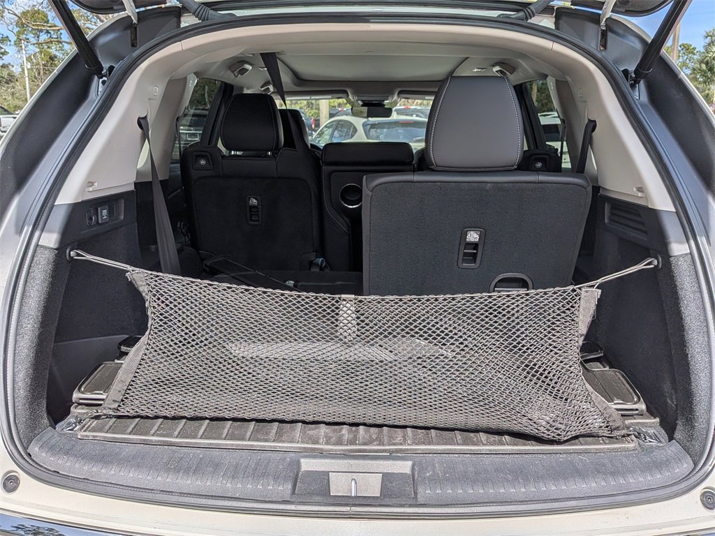 Used 2022 Acura MDX SH-AWD w/ Technology Package image 11