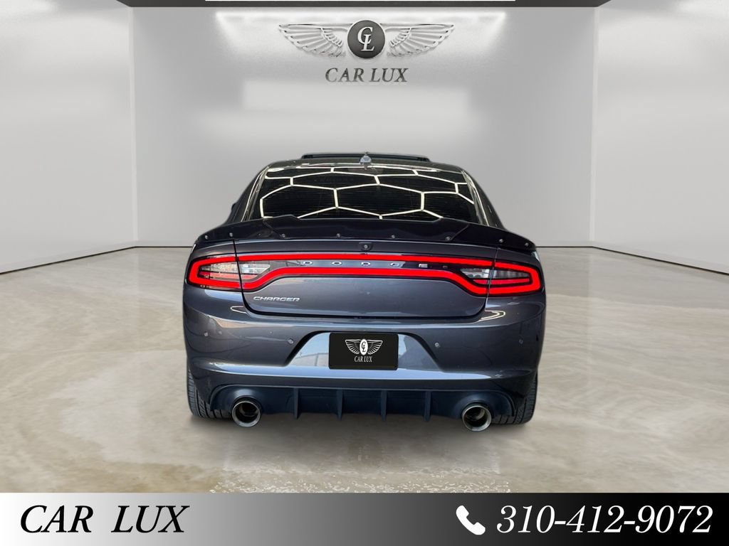 Used 2023 Dodge Charger SXT w/ Cold Weather Package RWD image 4