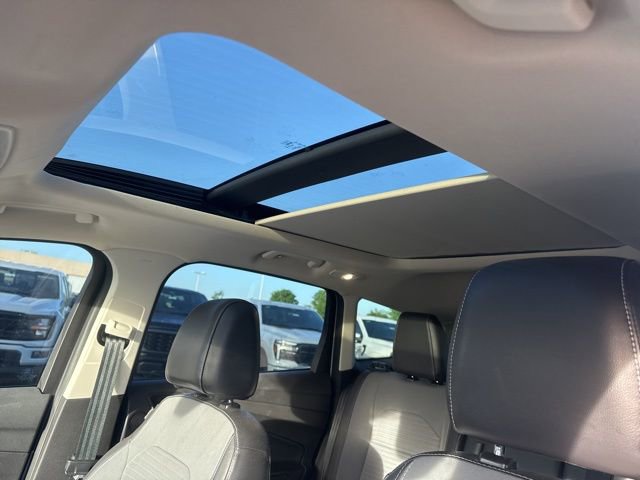 Used 2017 Ford Escape Titanium AWD/4WD image 22
