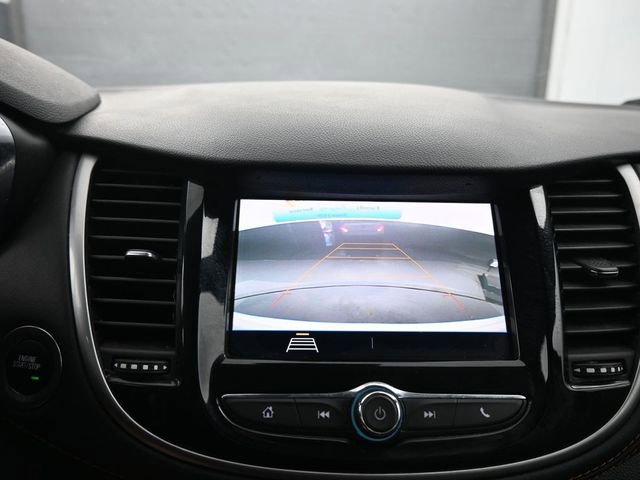 Used 2021 Chevrolet Trax LT w/ Sport Edition image 18