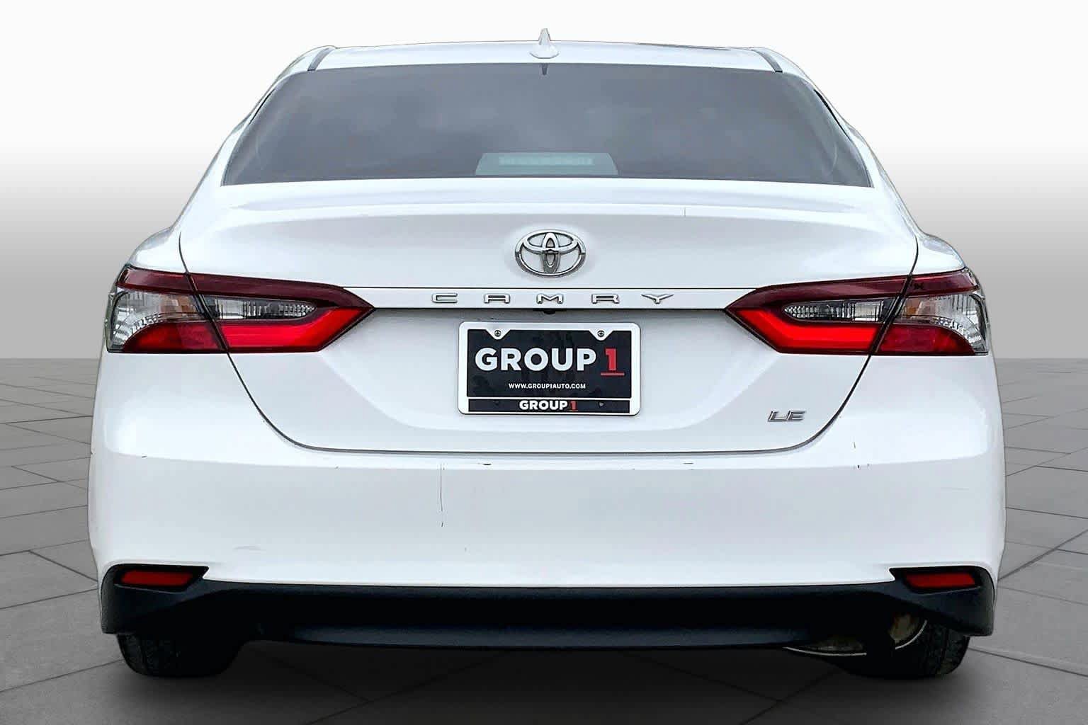 Used 2023 Toyota Camry LE w/ Convenience Package FWD image 5