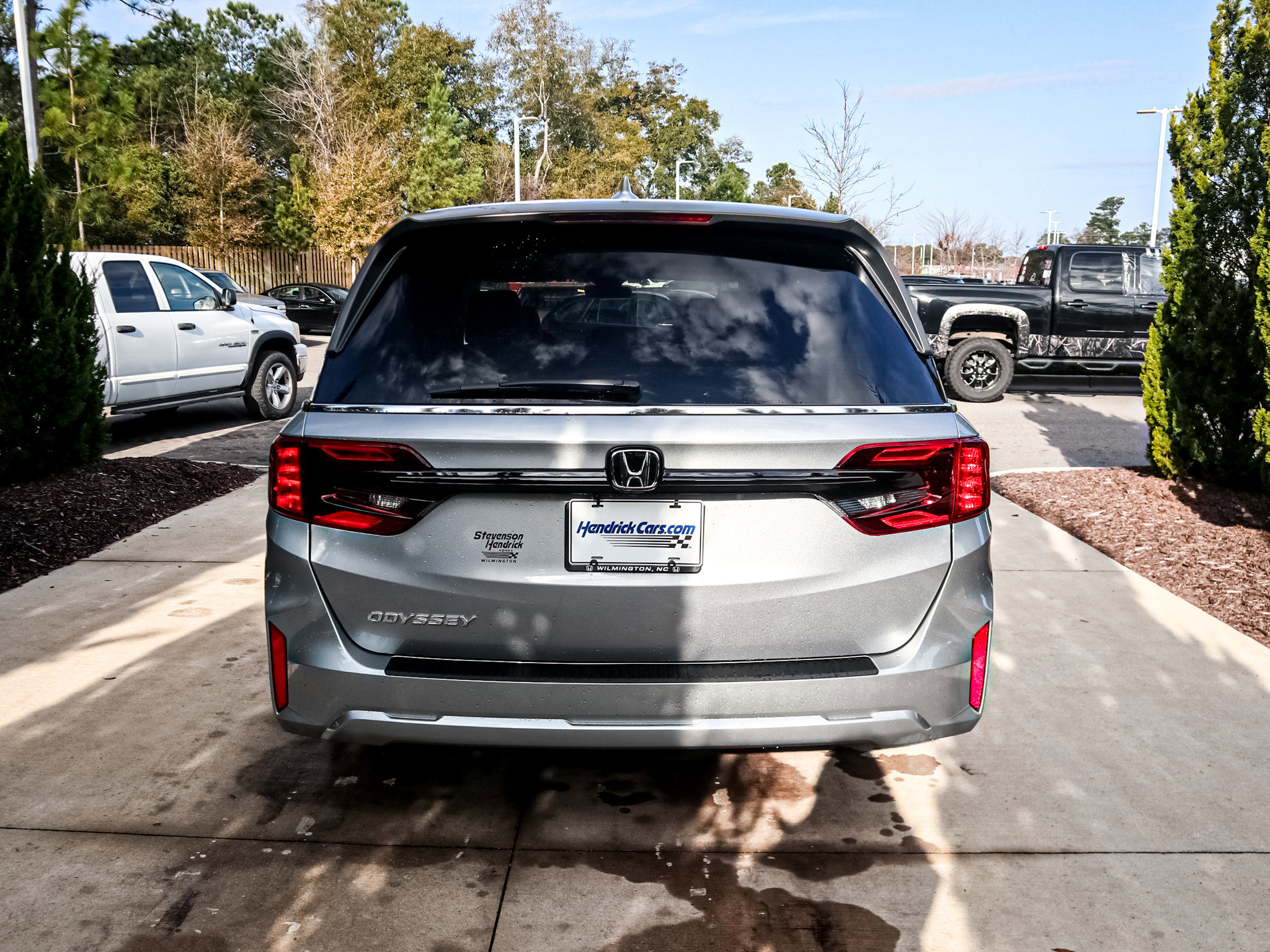 Used 2026 Honda Odyssey EX-L image 9