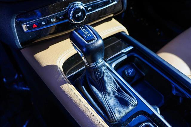 Used 2018 Volvo XC90 T6 Momentum w/ Convenience Package AWD/4WD image 21