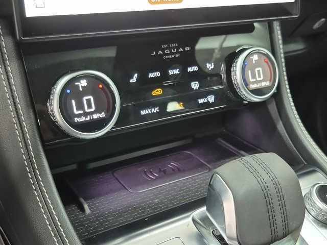 Used 2024 Jaguar F-PACE R-Dynamic S image 31
