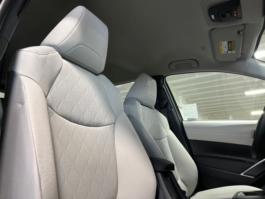 New 2026 Toyota Corolla Cross L image 18