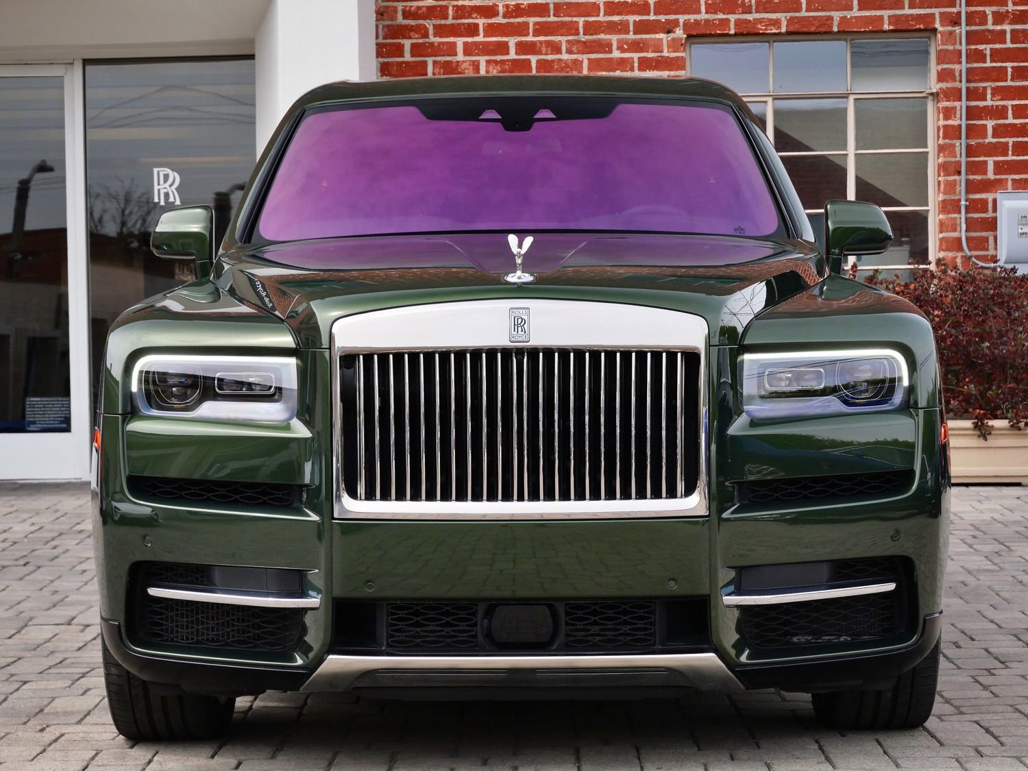 Certified 2023 Rolls-Royce Cullinan w/ Cullinan Package image 5