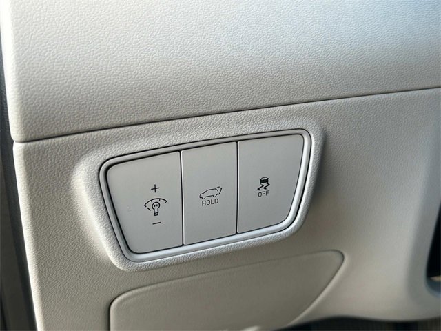 Certified 2022 Hyundai Tucson Limited image 23