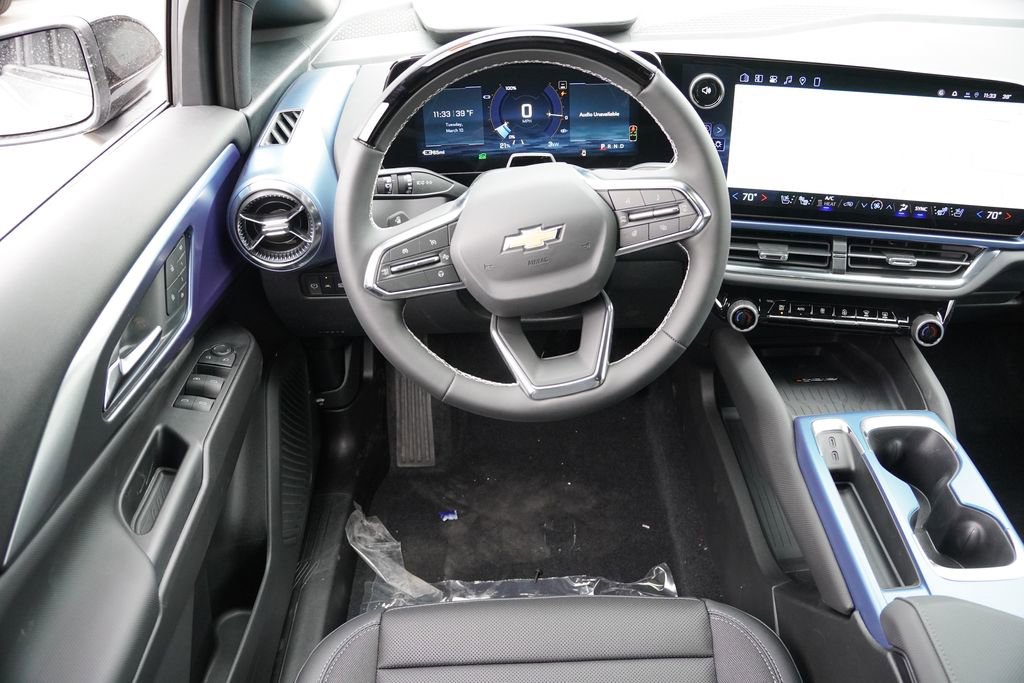 New 2026 Chevrolet Equinox EV LT w/ Active Safety Package 3 AWD/4WD image 13