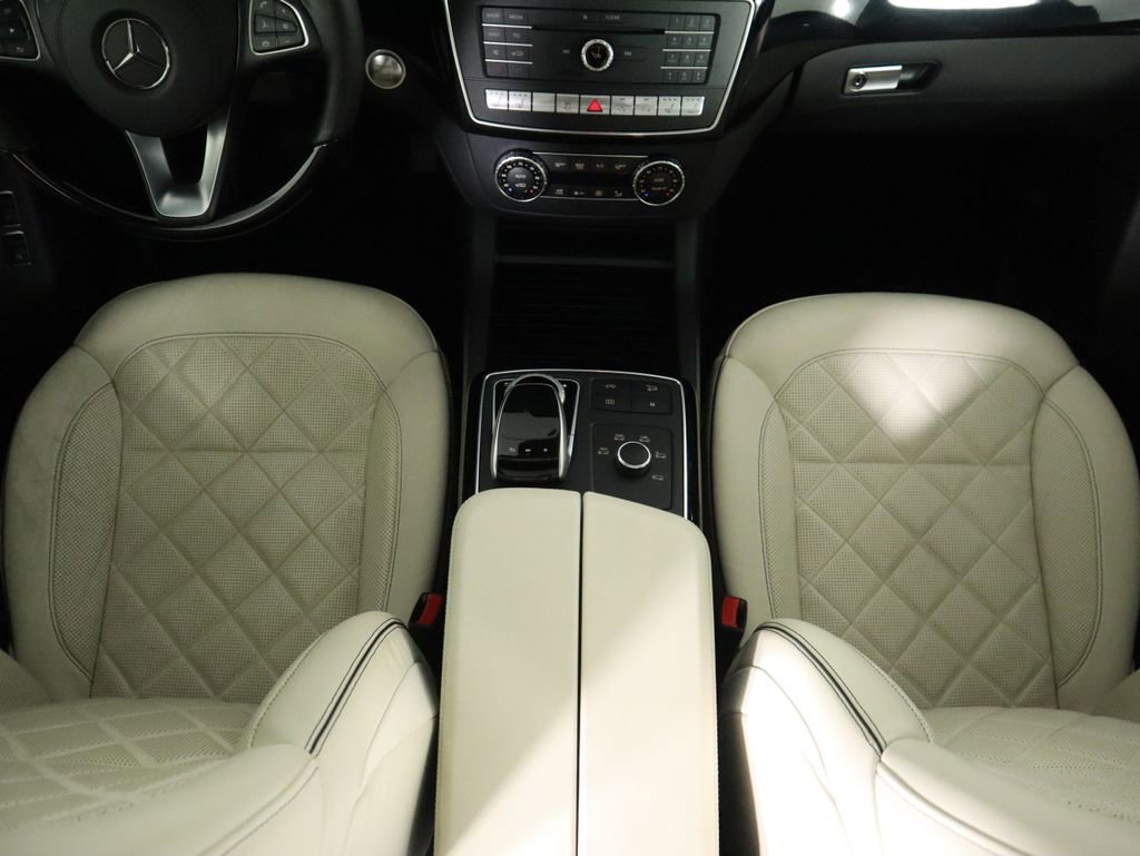 Used 2017 Mercedes-Benz GLS 550 4MATIC image 16