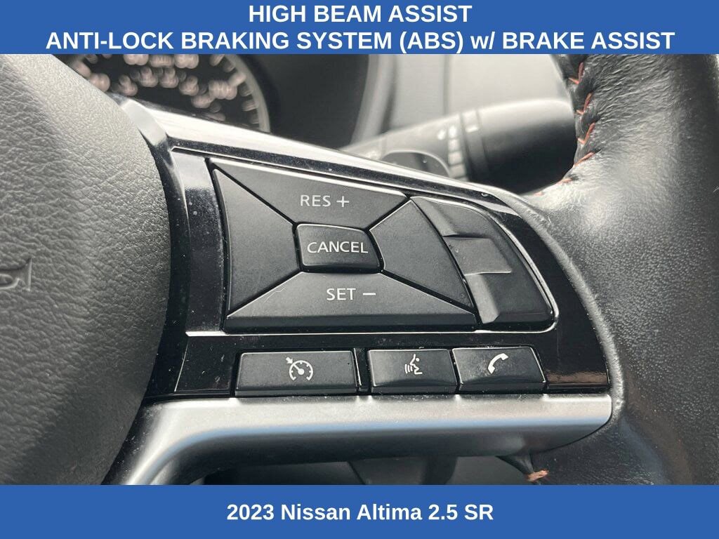 Used 2023 Nissan Altima 2.5 SR image 9