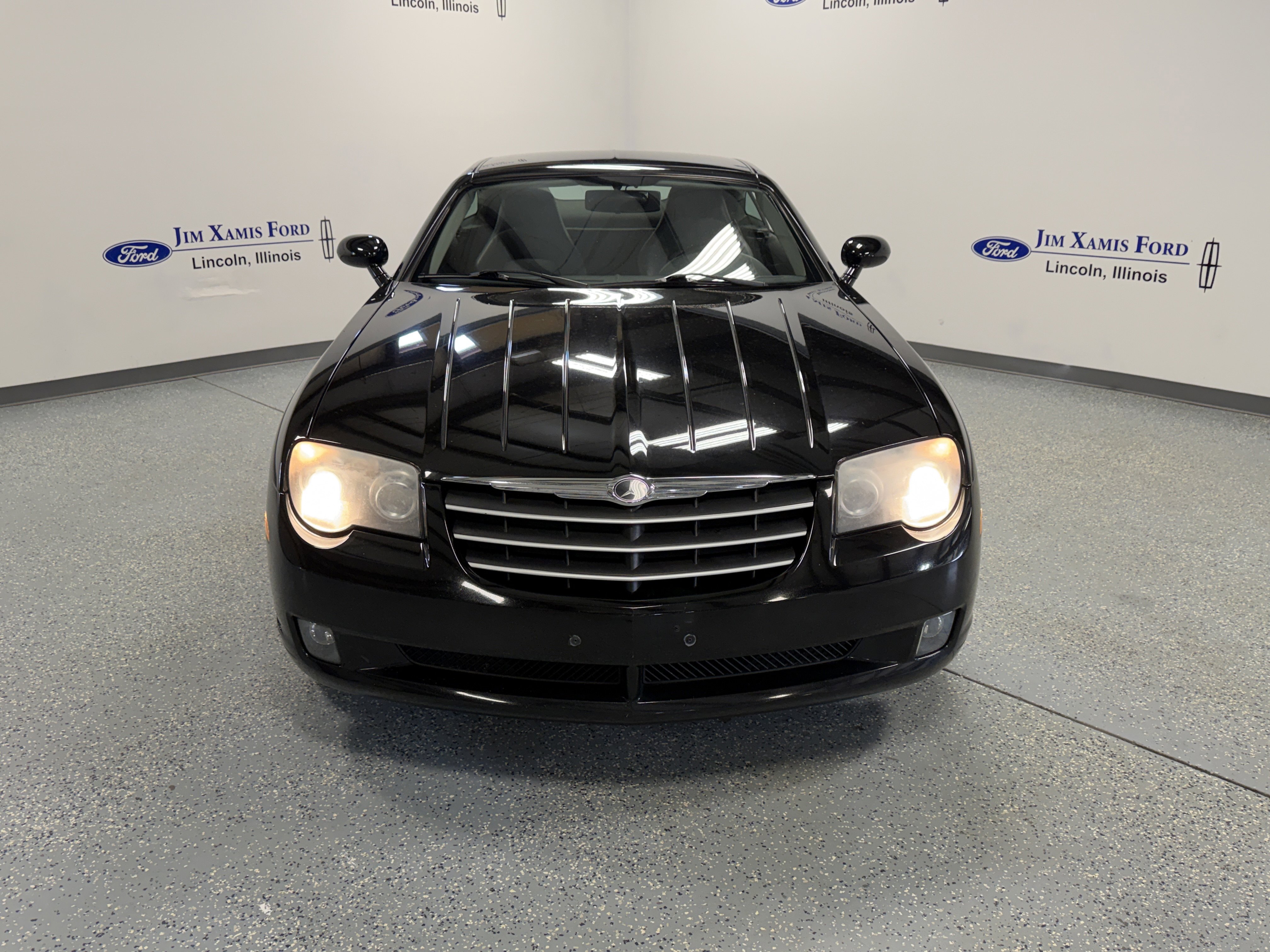 Used 2007 Chrysler Crossfire Coupe image 2