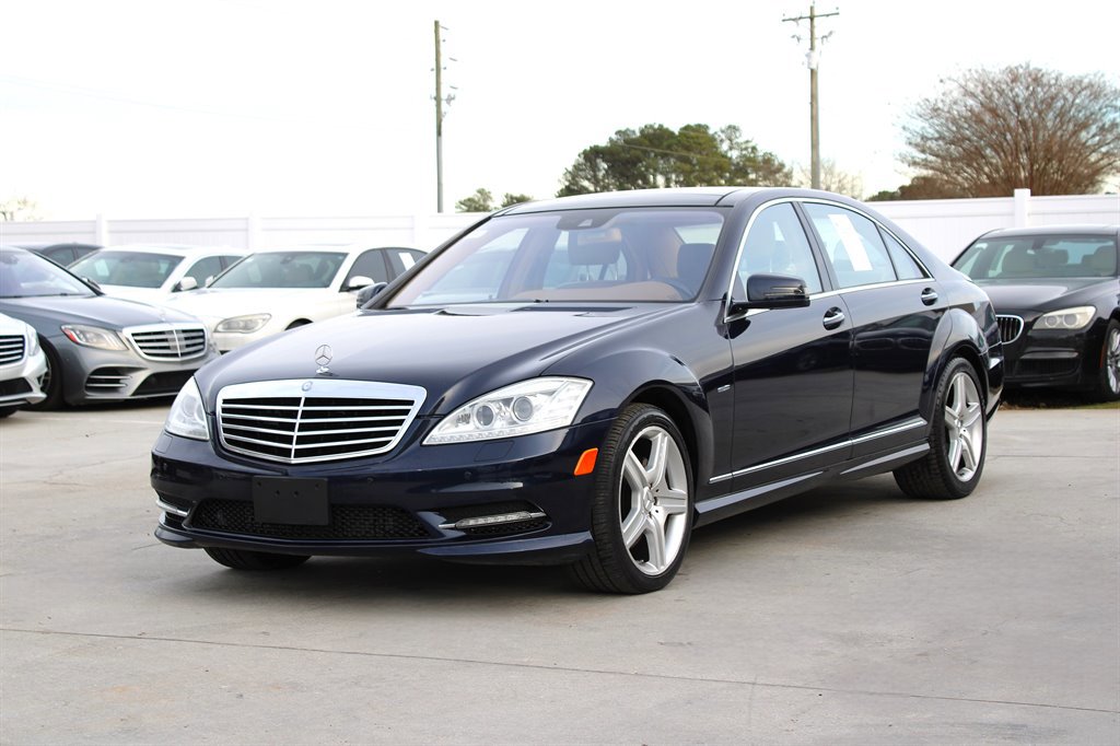 Used 2012 Mercedes-Benz S 350 BlueTEC 4MATIC image 3