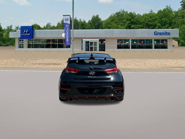 Used 2020 Hyundai Veloster N w/ Performance Package FWD image 9