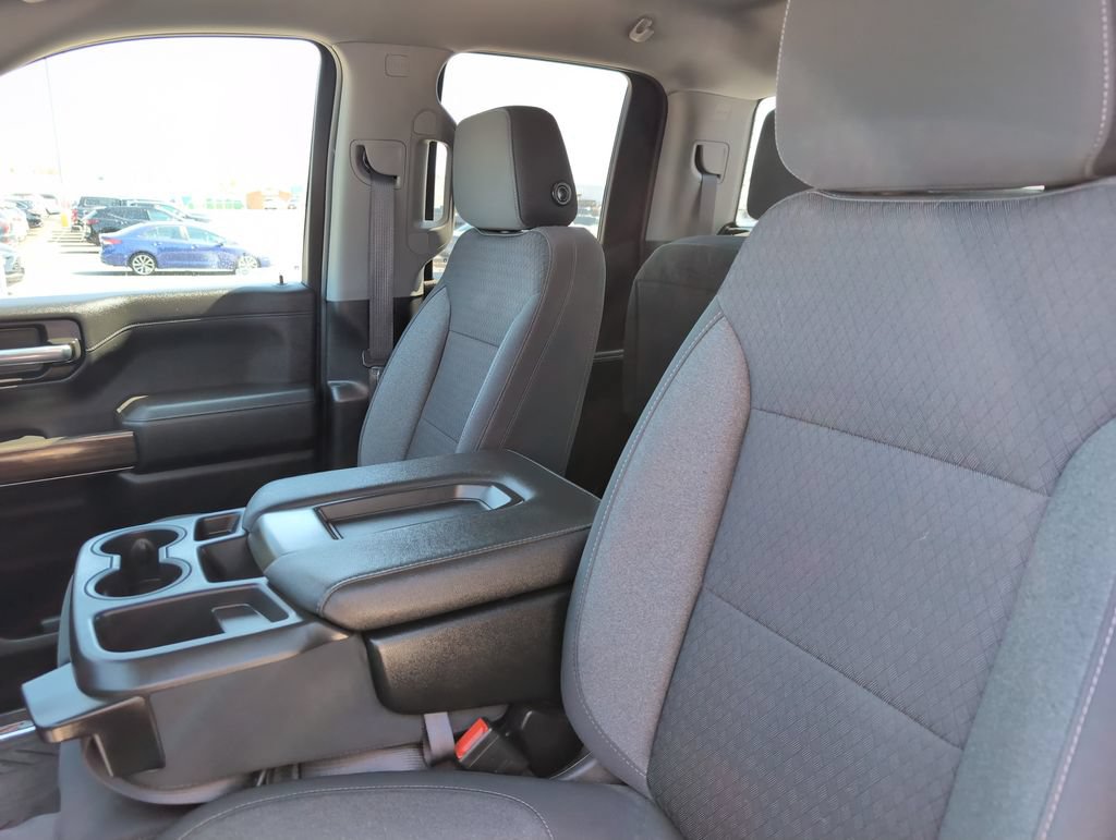 Used 2022 Chevrolet Silverado 1500 RST AWD/4WD image 14