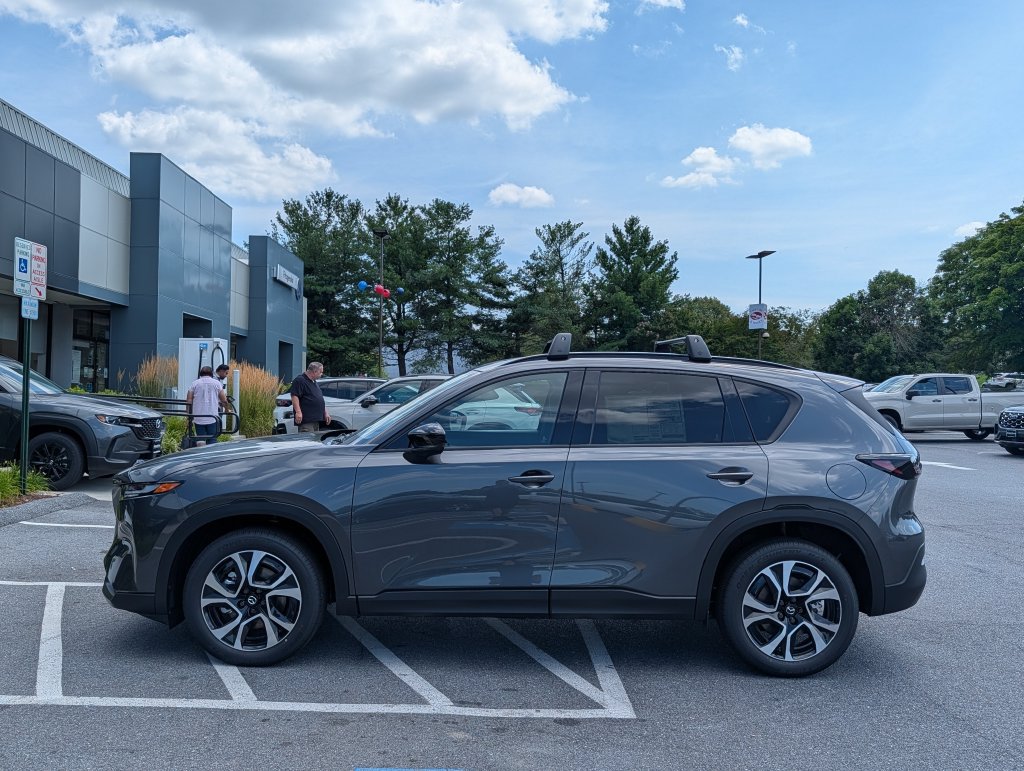New 2026 MAZDA CX-5 Preferred AWD/4WD image 3