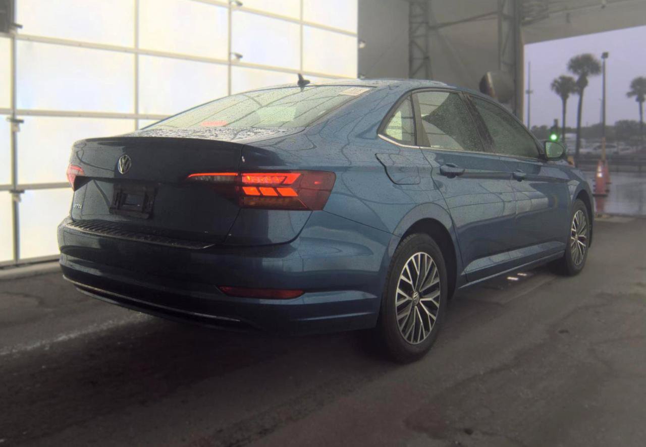 Used 2019 Volkswagen Jetta SE FWD image 5