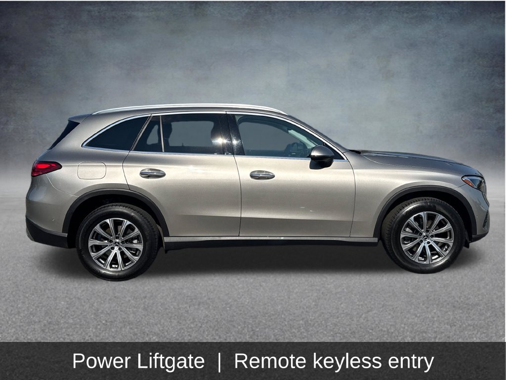 Used 2024 Mercedes-Benz GLC 300 4MATIC image 10