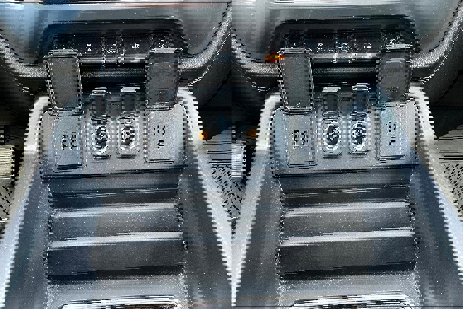 Used 2017 Chevrolet Silverado 1500 LTZ Z71 w/ LTZ Plus Package image 16