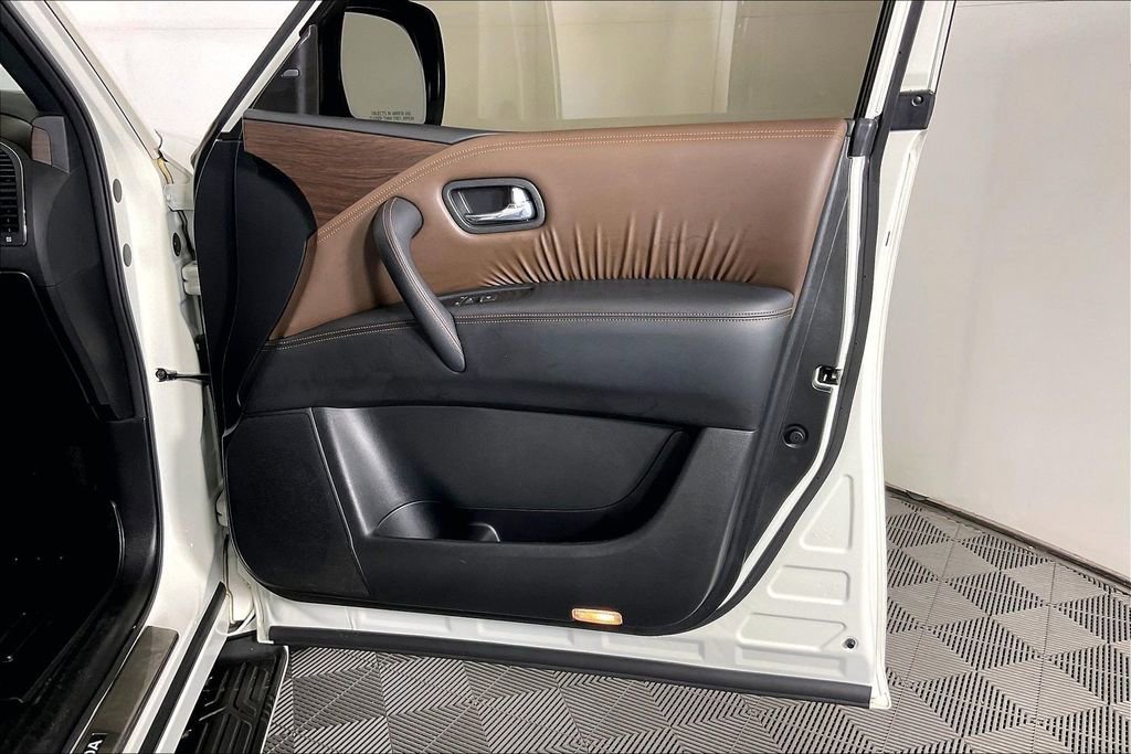 Used 2019 Nissan Armada Platinum w/ Captain's Chairs Package AWD/4WD image 26