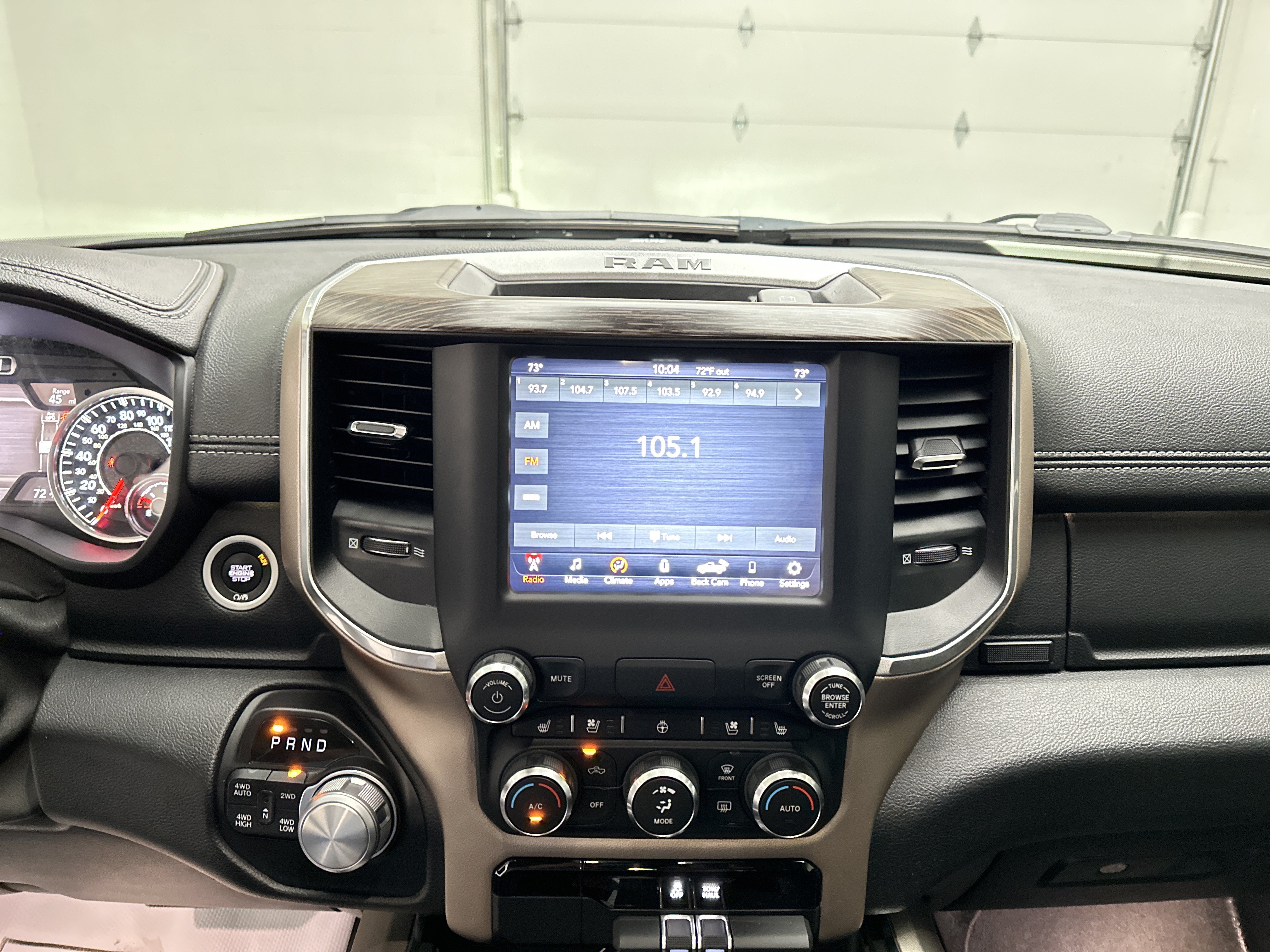 Used 2020 RAM 1500 Laramie AWD/4WD image 31