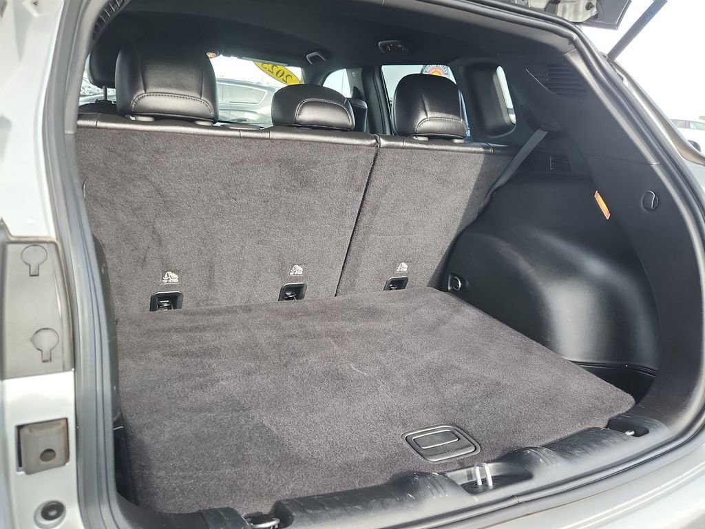 Used 2025 Jeep Compass Limited image 12