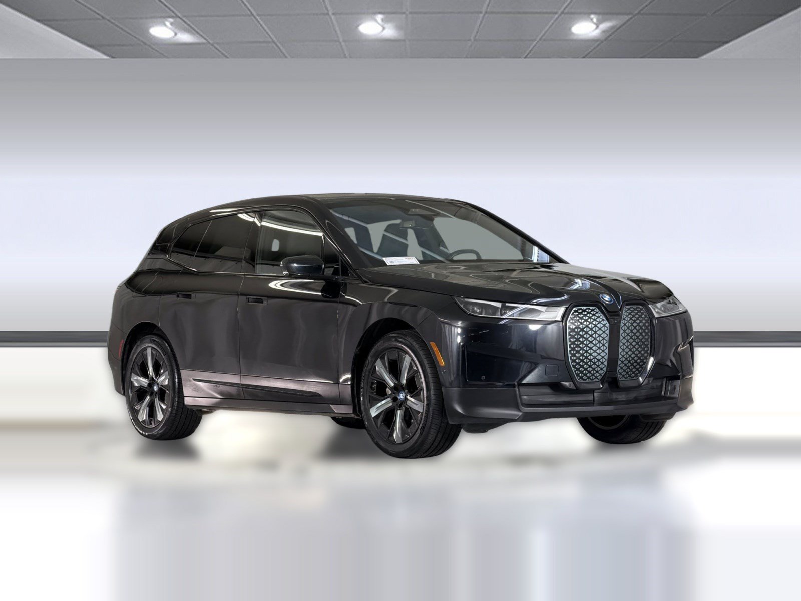 Certified 2024 BMW iX xDrive50 w/ Convenience Package AWD/4WD image 7