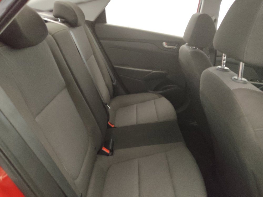 Used 2018 Hyundai Accent SE FWD image 19