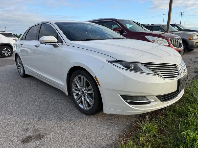 Used 2015 Lincoln MKZ FWD image 5