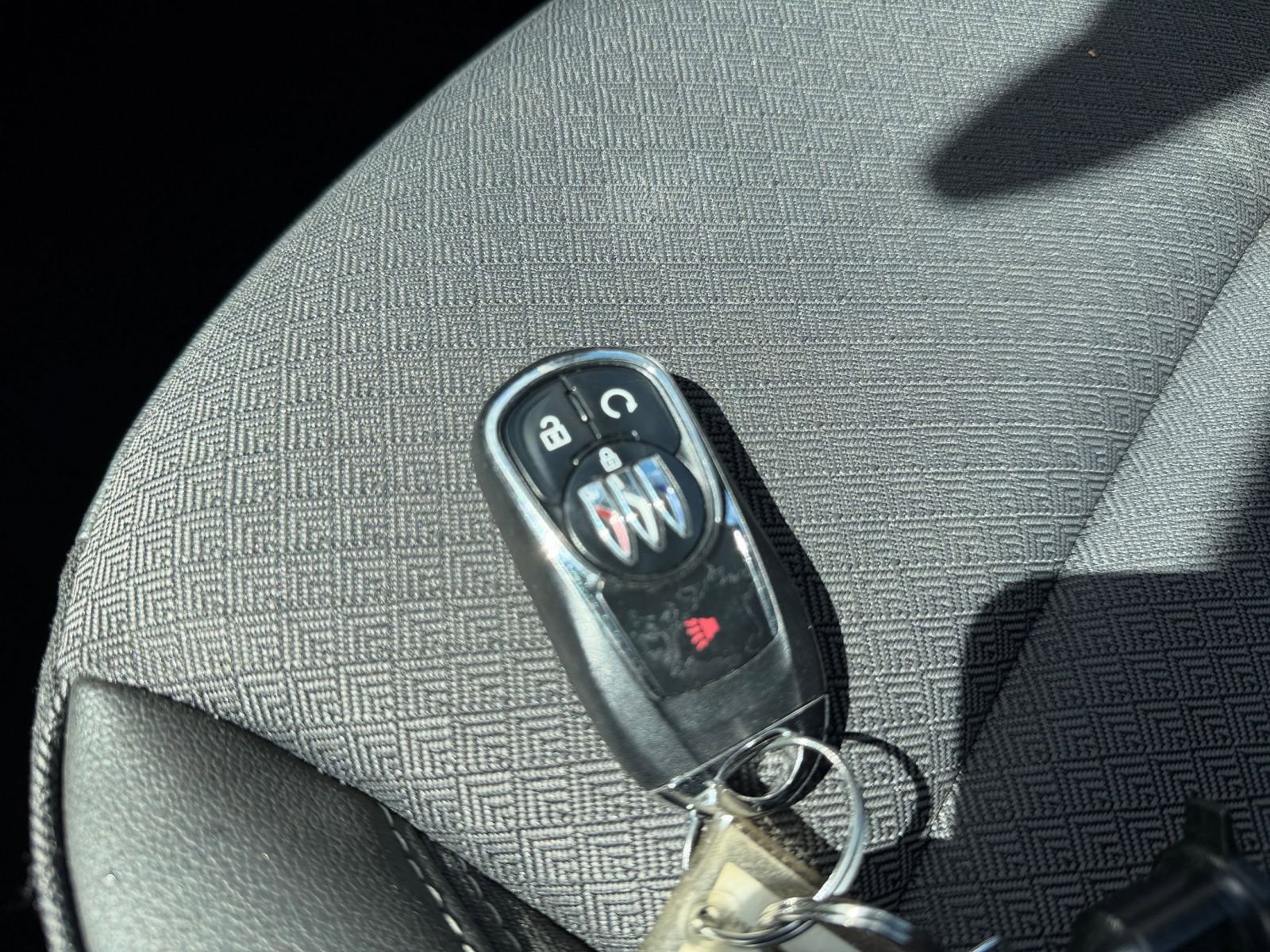 Used 2025 Buick Encore GX Preferred image 23