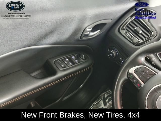 Used 2020 Jeep Compass Limited image 31