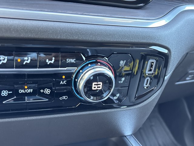 New 2026 GMC Sierra 2500 SLT w/ SLT Premium Package AWD/4WD image 44
