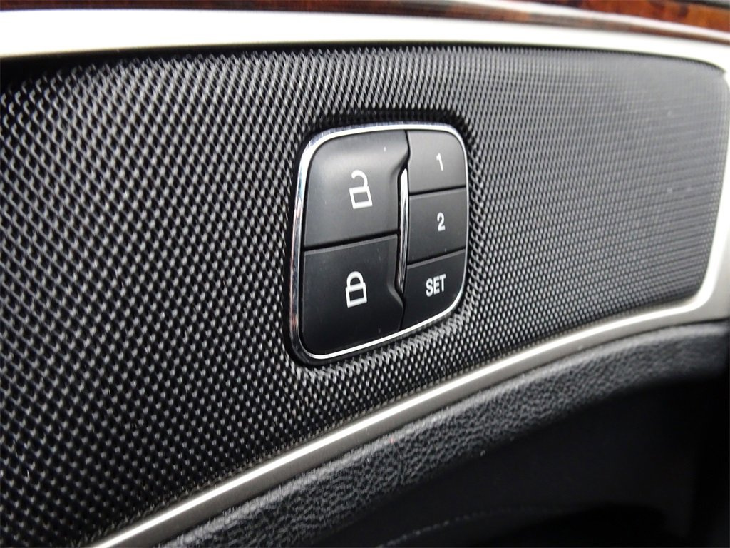 Used 2017 Lincoln MKZ Reserve w/ Climate Package image 12