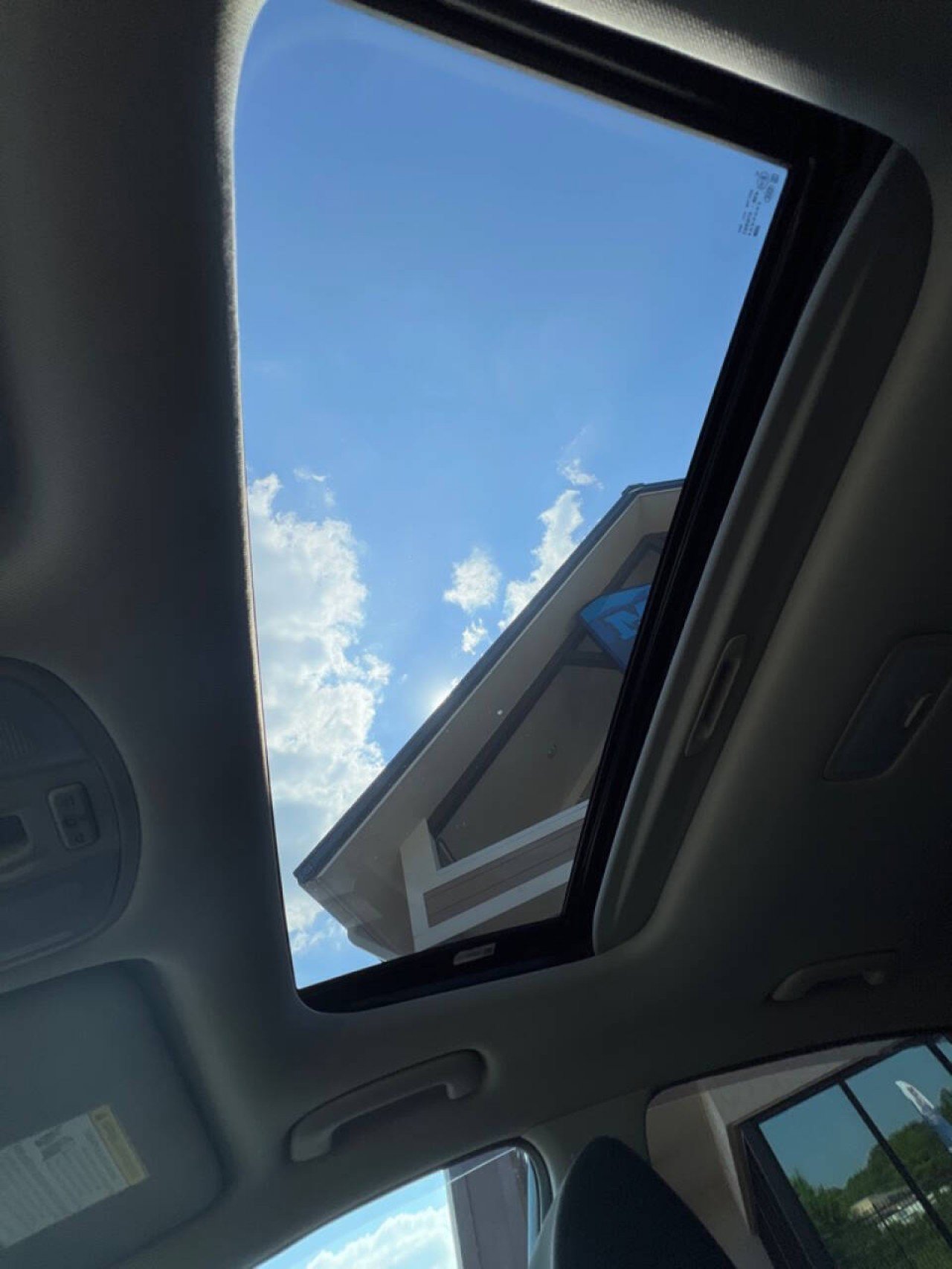 Used 2021 Hyundai Kona SEL Plus image 40