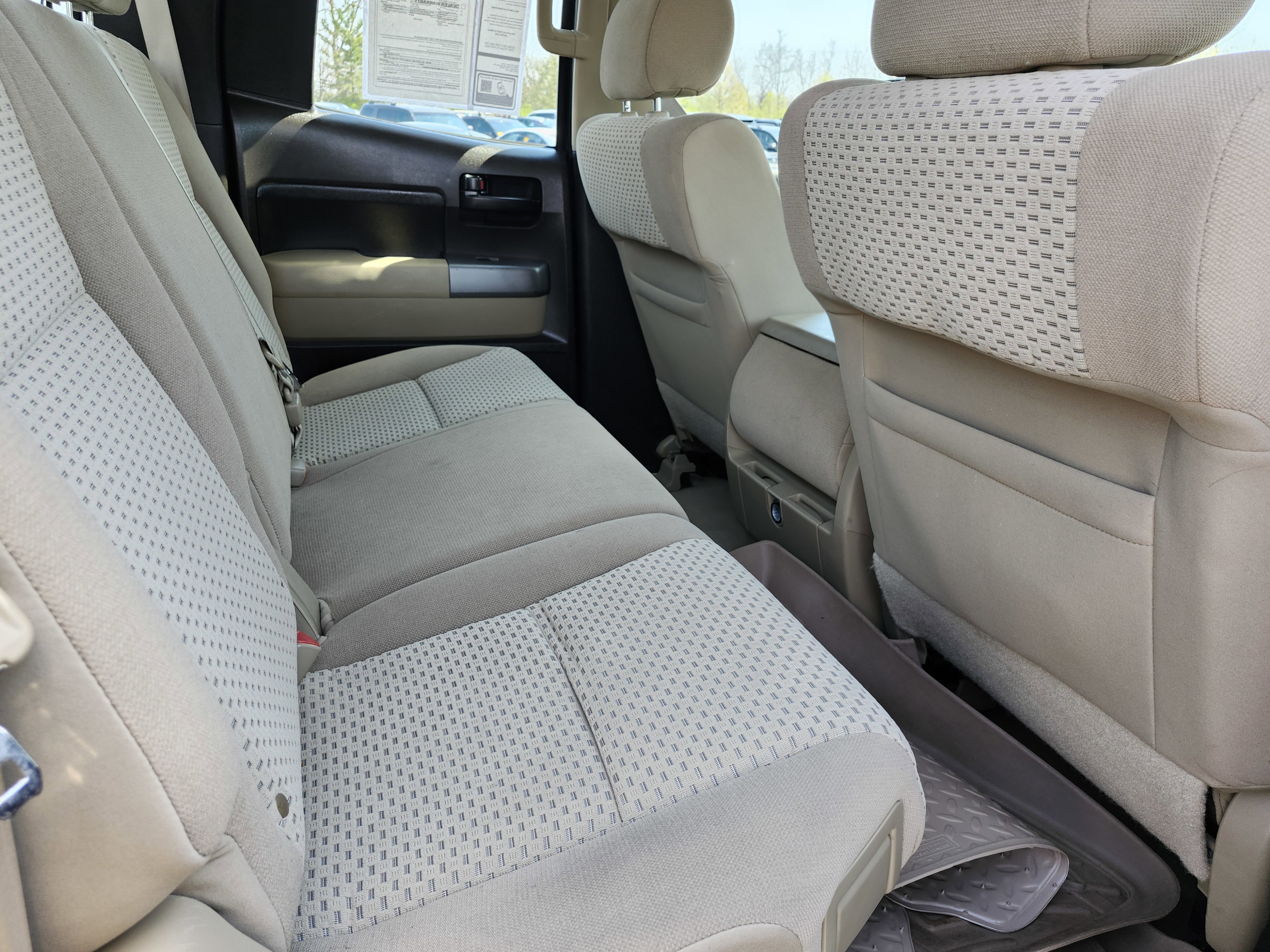 Used 2010 Toyota Tundra 4x4 Double Cab image 18