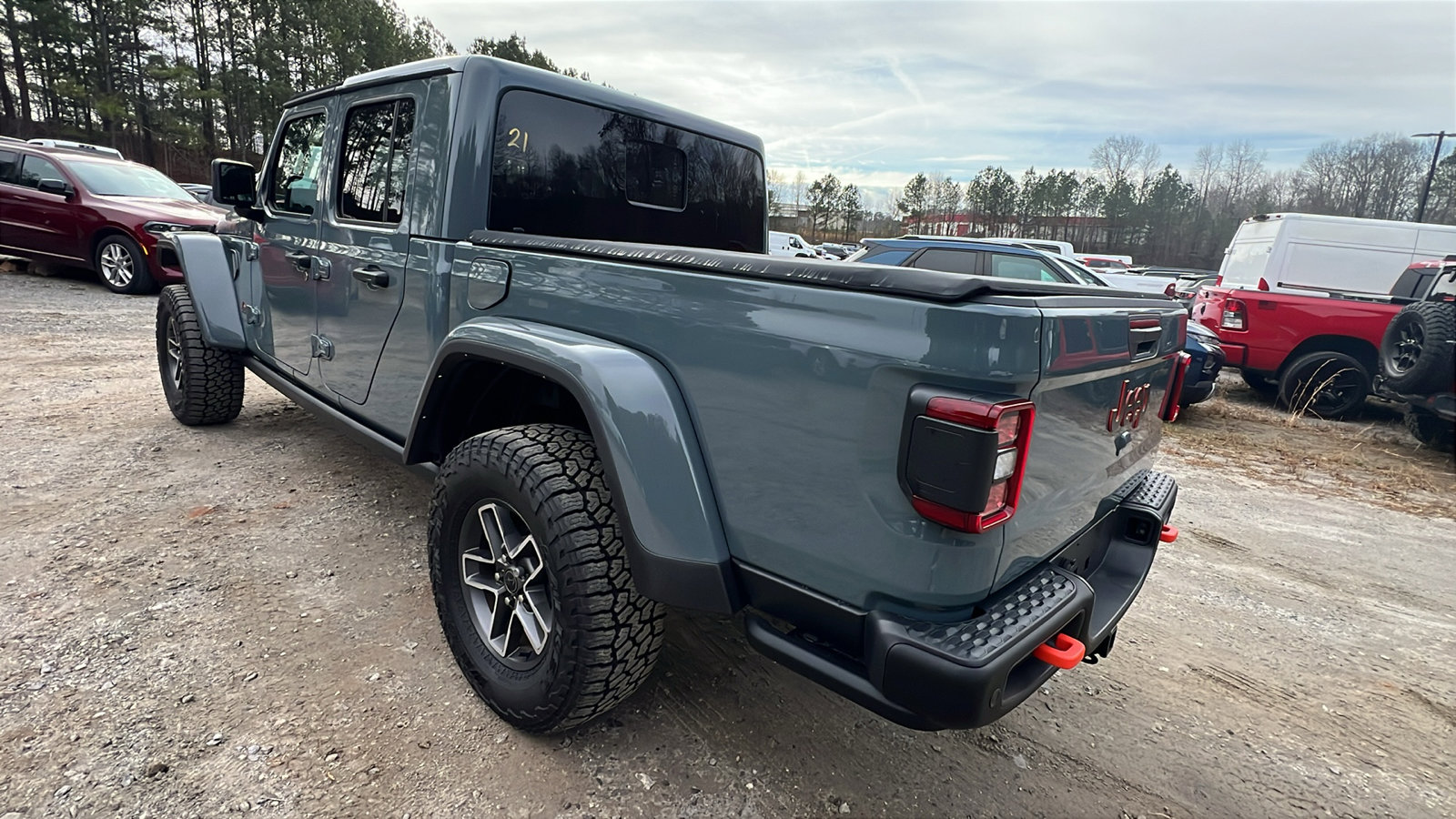 Used 2024 Jeep Gladiator Mojave image 10