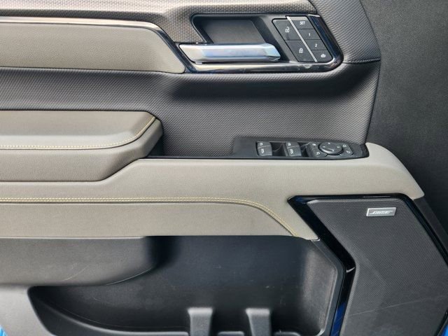 Used 2025 Chevrolet Silverado 1500 ZR2 image 25